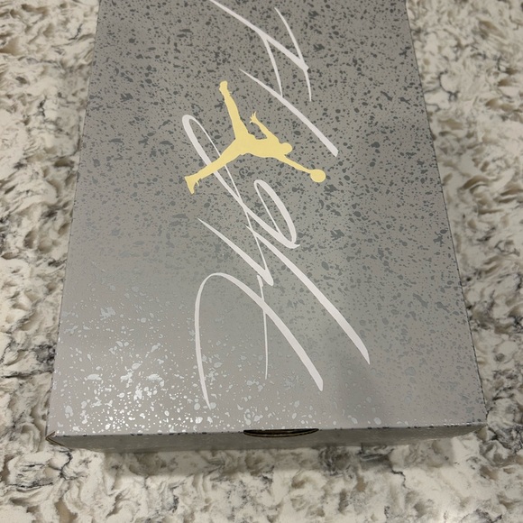 NEW IN BOX Air Jordan 4 Retro SE Craft ‘Photon Dust’ - Picture 8 of 10